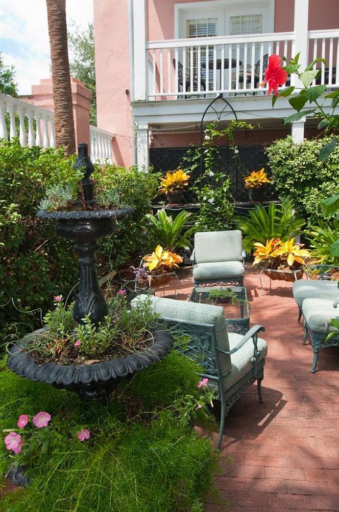 Meeting Street Inn Charleston Exterior photo